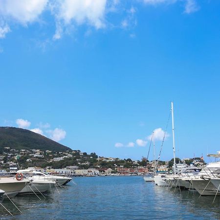 Appartamento Panoramico La Rosa Dei Venti-Libeccio Ischia Exterior photo
